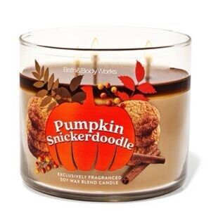 Bath & Body Works Pumpkin Snickerdoodle Candle with Red and Brown Accents